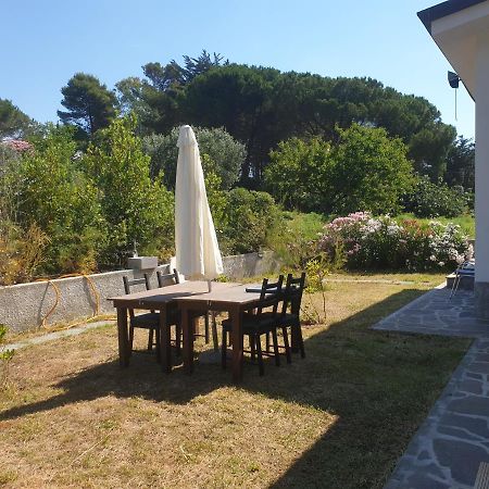 La Casa Di Artemide Affittacamere Le Venelle Rio nell'Elba Экстерьер фото